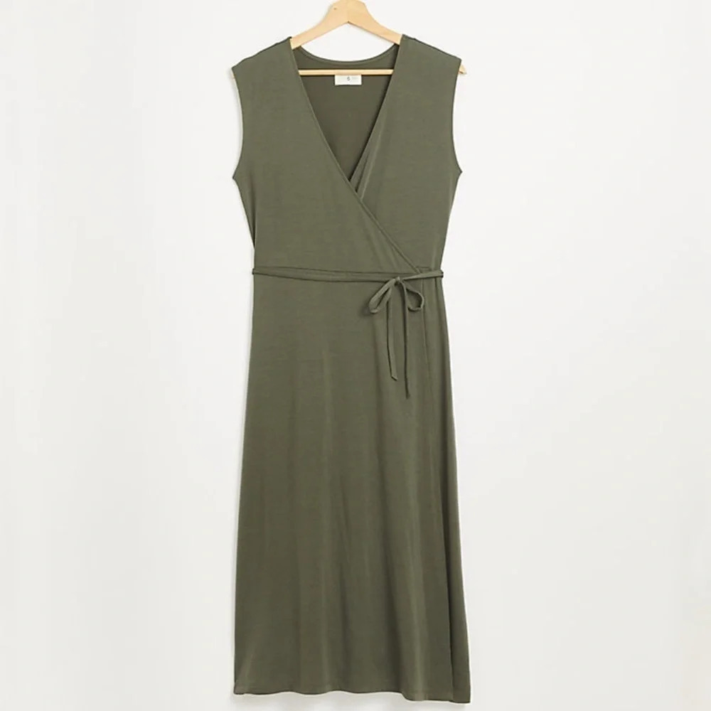 NWT L&G SigSoft Jersey Crossover Midi Dress